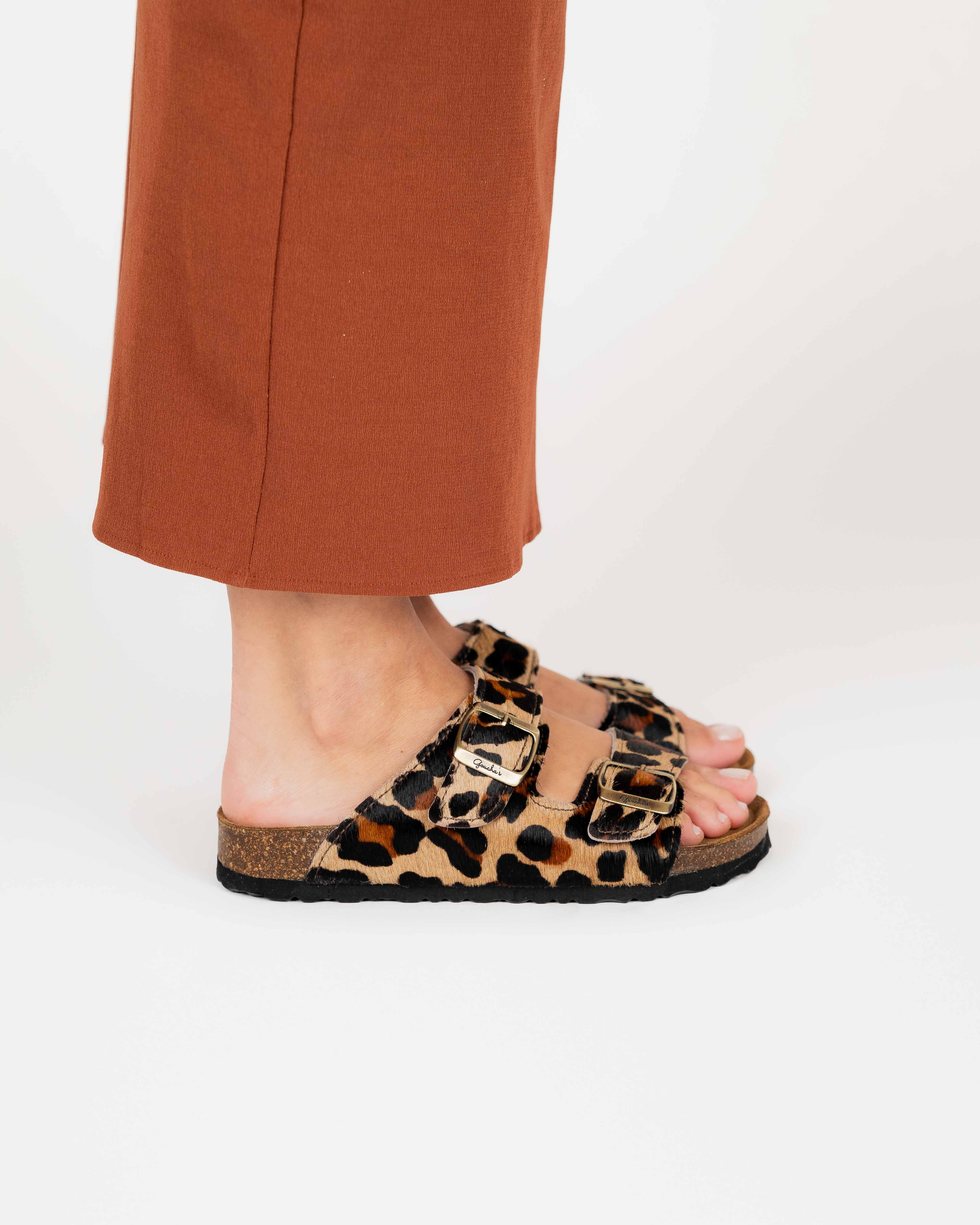 Leopardo ancho de ópalo