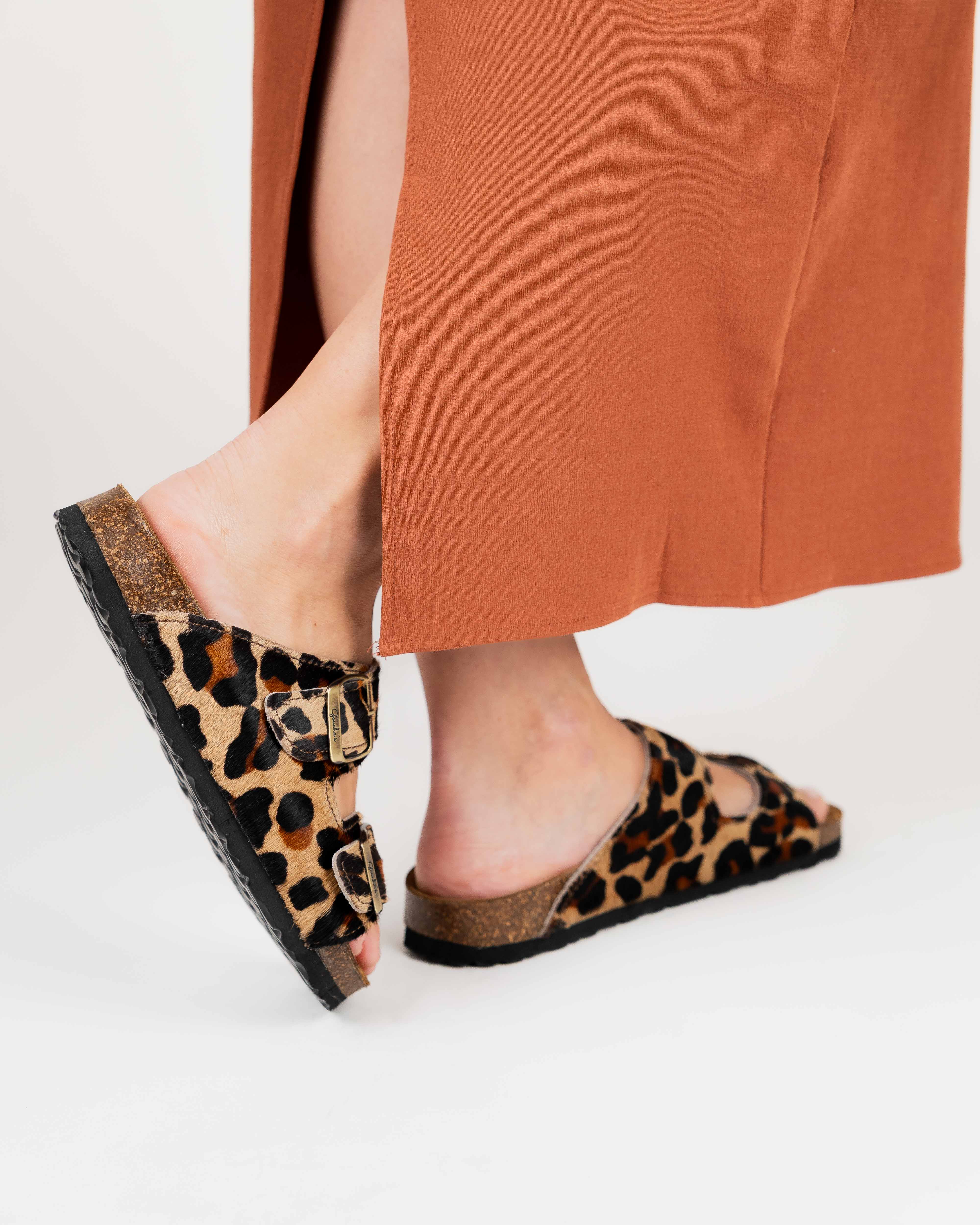 Leopardo ancho de ópalo
