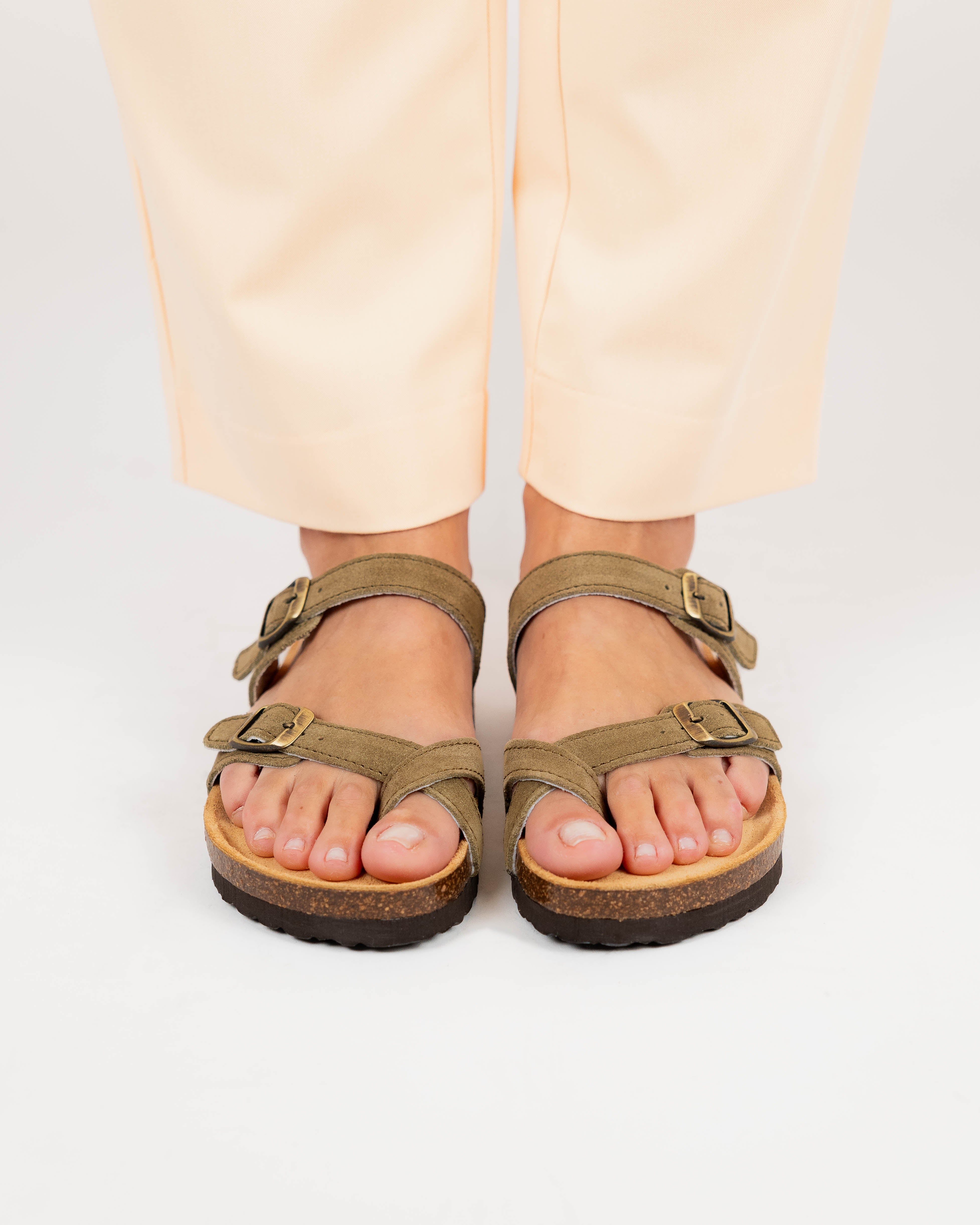 Âmbar Camurça Verde Caqui