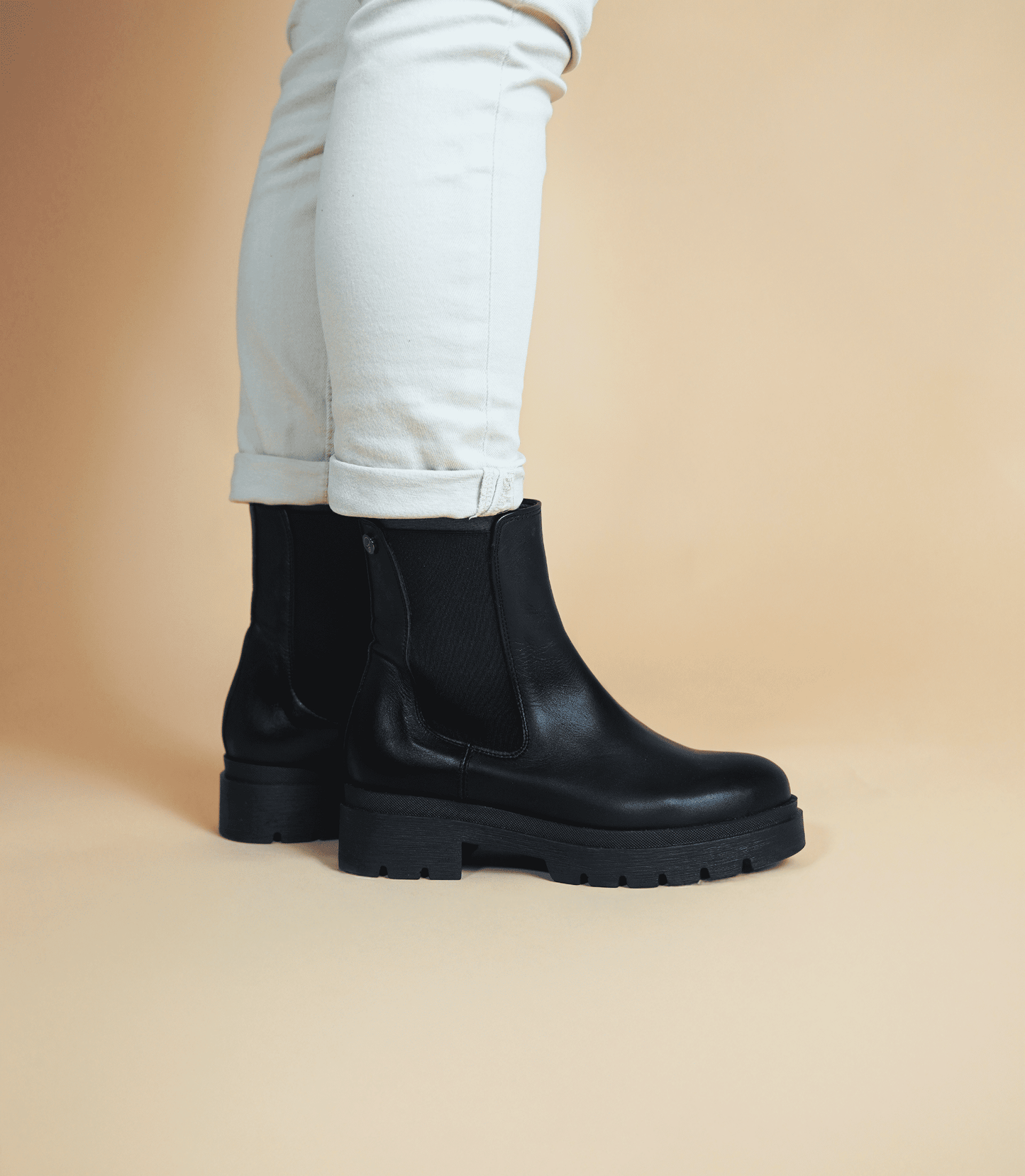 Bota Barn Chelsea Preto