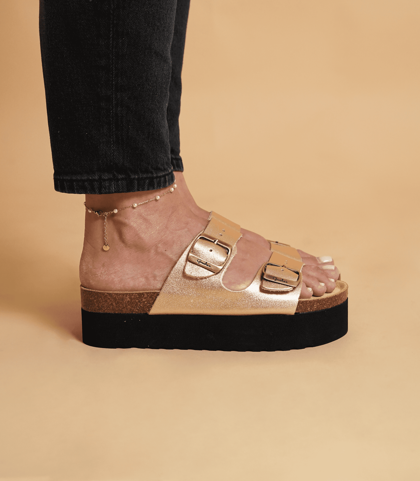 Opal Bronze Platform