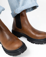 Bota Chelsea Camel