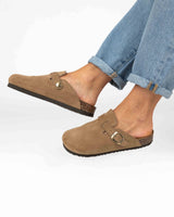 Mules Wide Camurça Areia